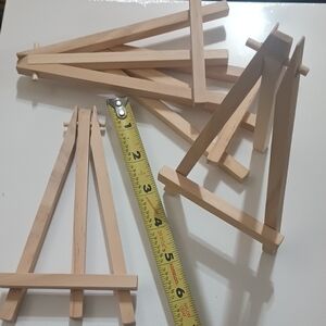 4 Mini Wooden Easels - Natural Wood